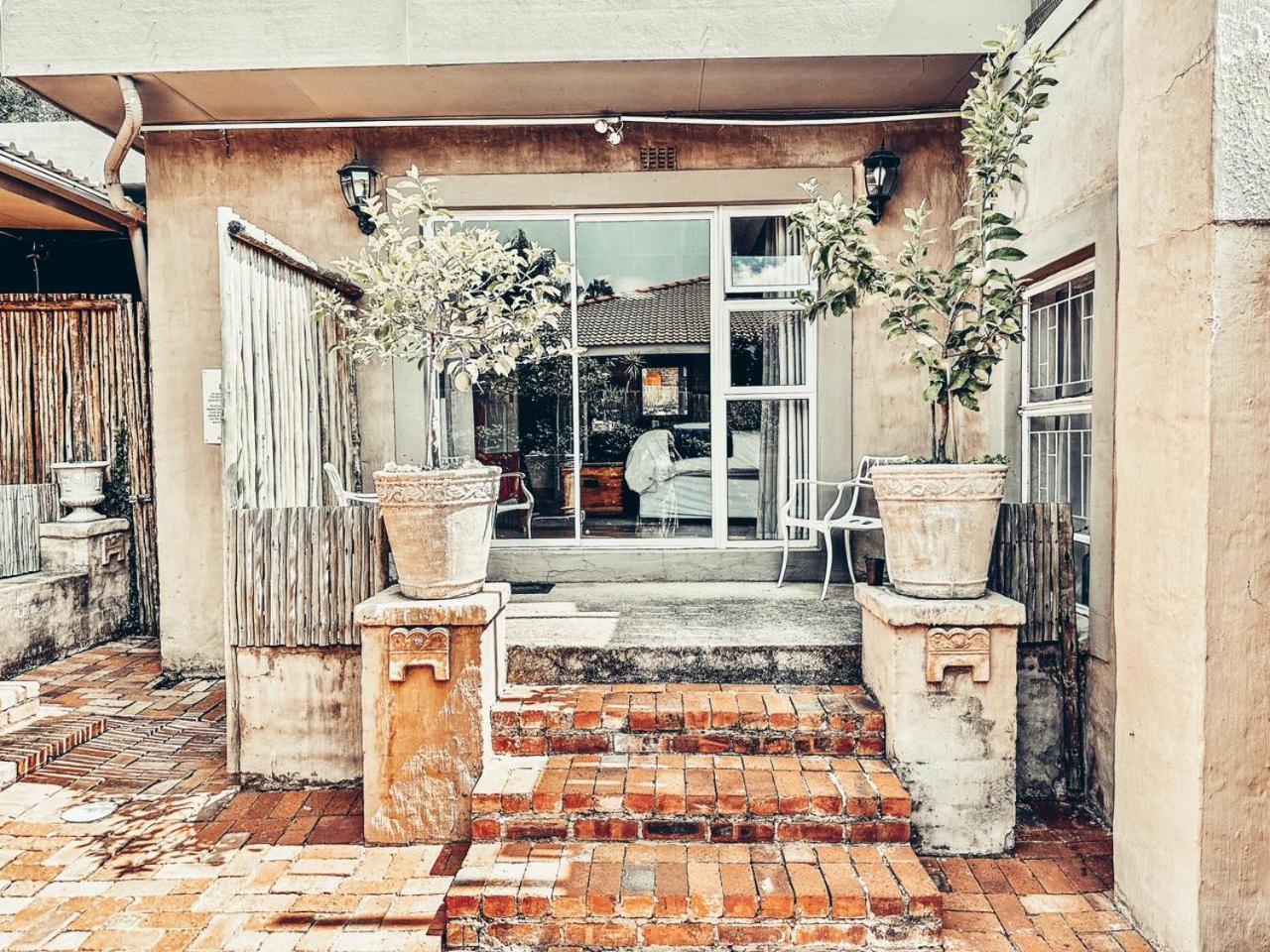 59 On True North Guest Rooms Johannesburg Dış mekan fotoğraf